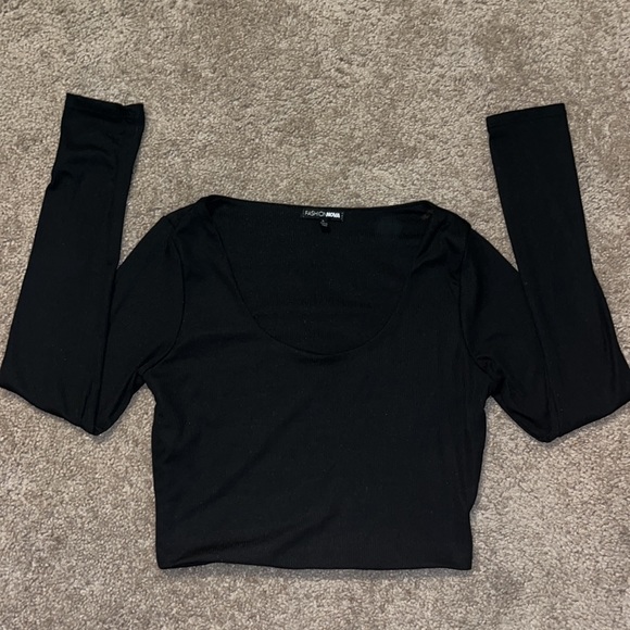 Never worn fashion nova long sleeve crop shirt - Picture 2 of 4